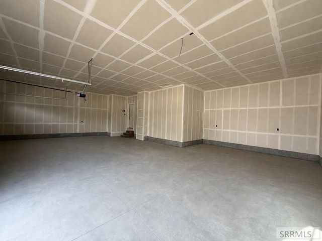5439 Rip Tideroad, Idaho Falls, ID 83401