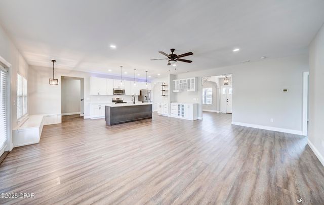 742 Vista Del Sol Lane, Panama City, FL 32404