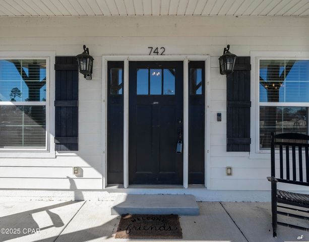 742 Vista Del Sol Lane, Panama City, FL 32404