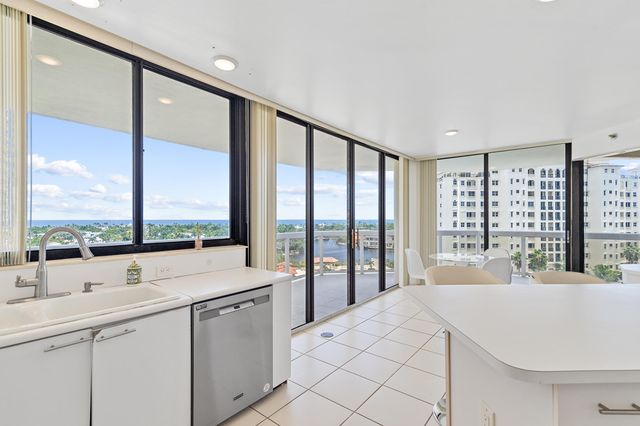 20185 E Country Club Drive 901, Aventura, FL 33180