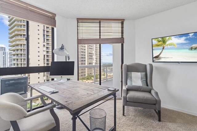 20185 E Country Club Drive 901, Aventura, FL 33180