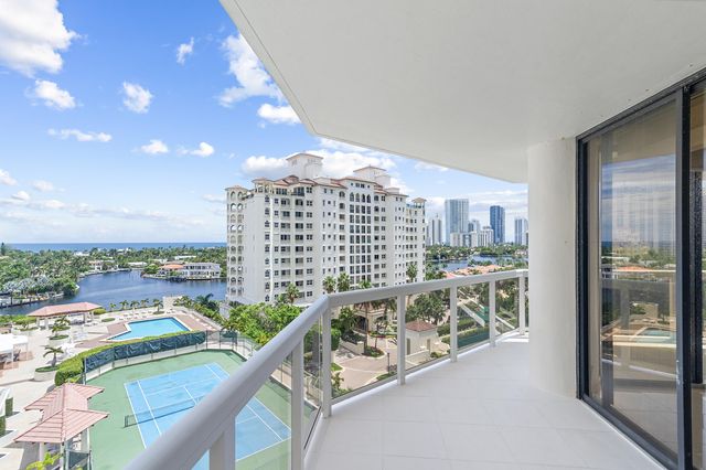 20185 E Country Club Drive 901, Aventura, FL 33180