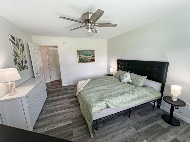 7225 Sweet Grass Boulevard, Hanahan, SC 29410