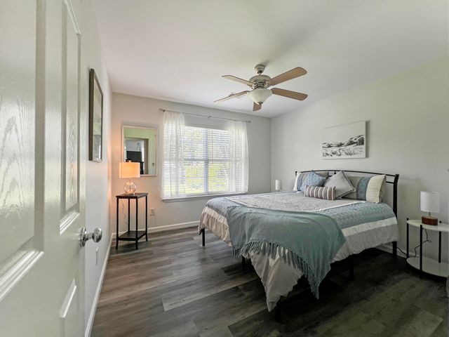 7225 Sweet Grass Boulevard, Hanahan, SC 29410