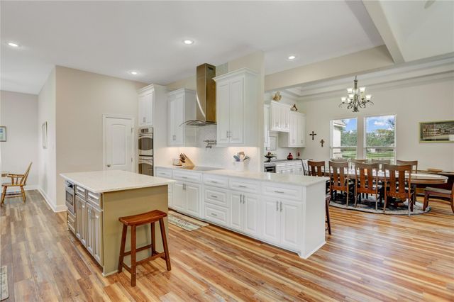 1153 County Road 150, Alvin, TX 77511