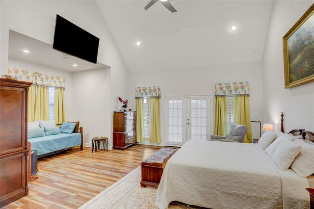 1153 County Road 150, Alvin, TX 77511