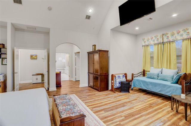 1153 County Road 150, Alvin, TX 77511