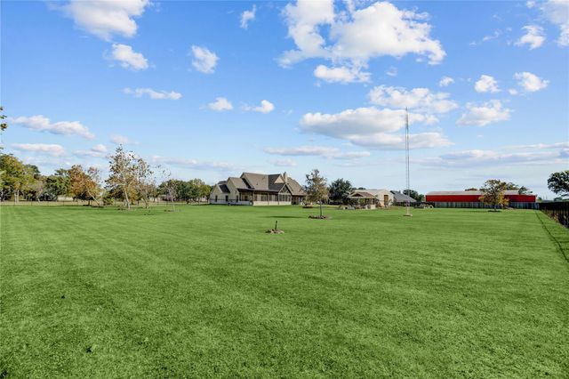 1153 County Road 150, Alvin, TX 77511