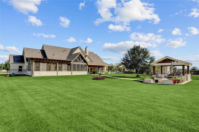 1153 County Road 150, Alvin, TX 77511