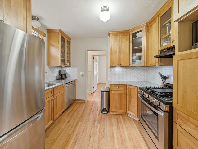 5744 Elliot Avenue, Minneapolis, MN 55417