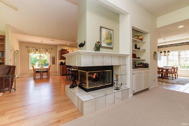 5204 W Pineridge Road, Muncie, IN 47304