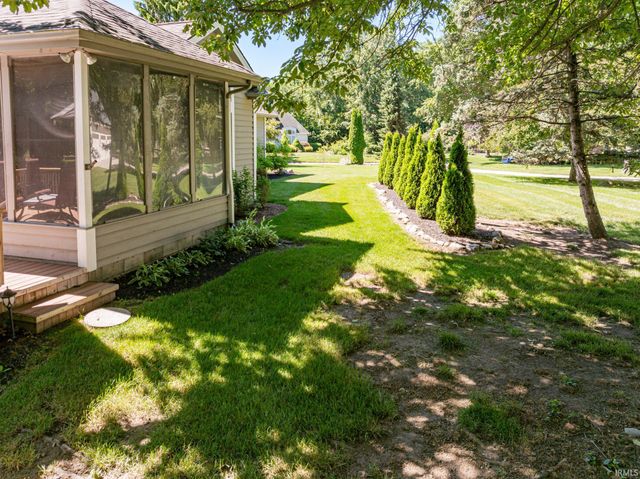 5204 W Pineridge Road, Muncie, IN 47304