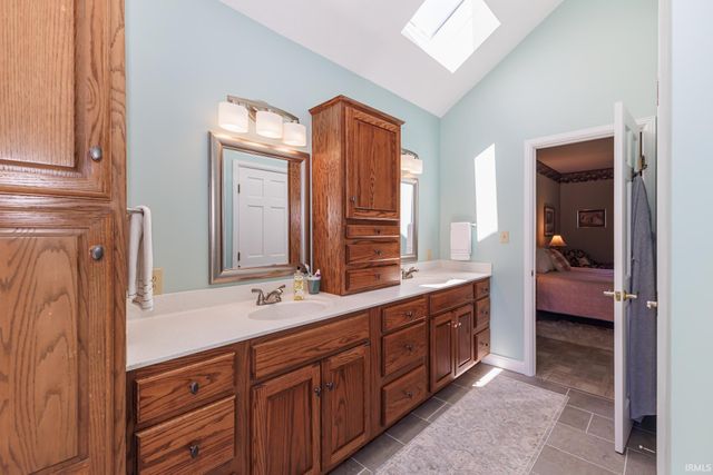 5204 W Pineridge Road, Muncie, IN 47304