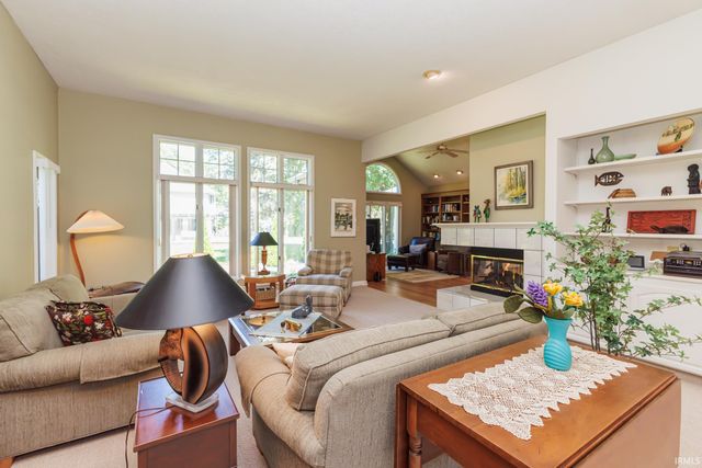 5204 W Pineridge Road, Muncie, IN 47304