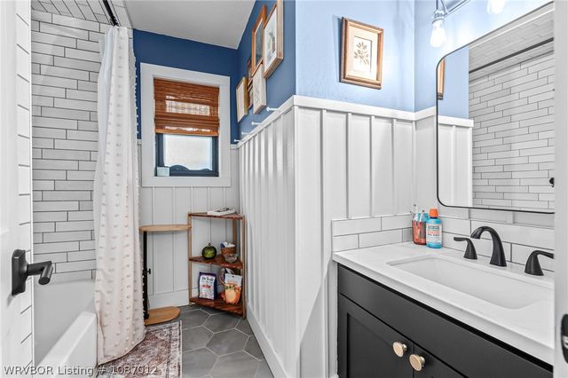 911 Hillcrest Drive, Greenwood, AR 72936