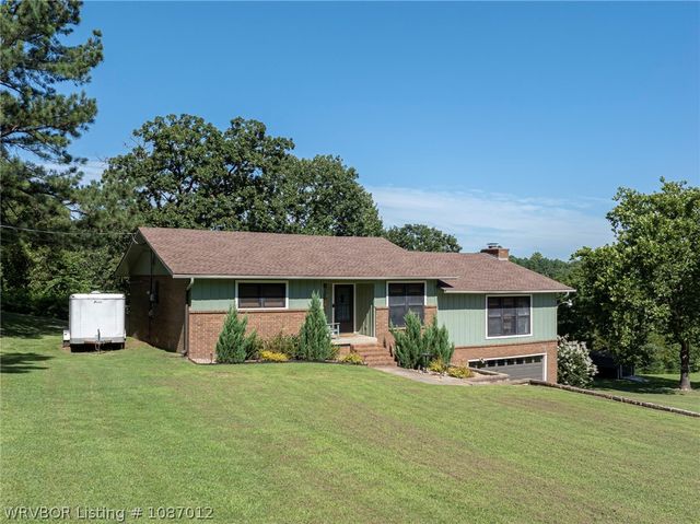 911 Hillcrest Drive, Greenwood, AR 72936