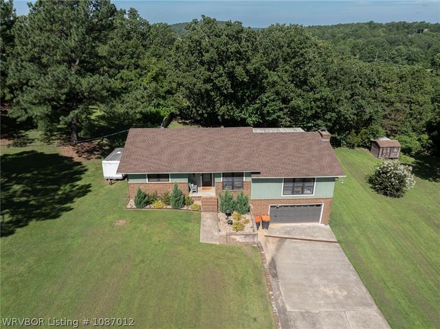 911 Hillcrest Drive, Greenwood, AR 72936