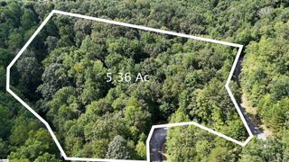 2 Timbers Edge Way Road, Greenville, SC 29690