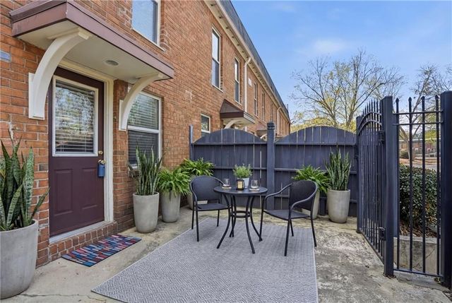 215 Winding River Drive F, Atlanta, GA 30350