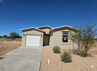 1122 Chitamacha Road, Las Cruces, NM 88007