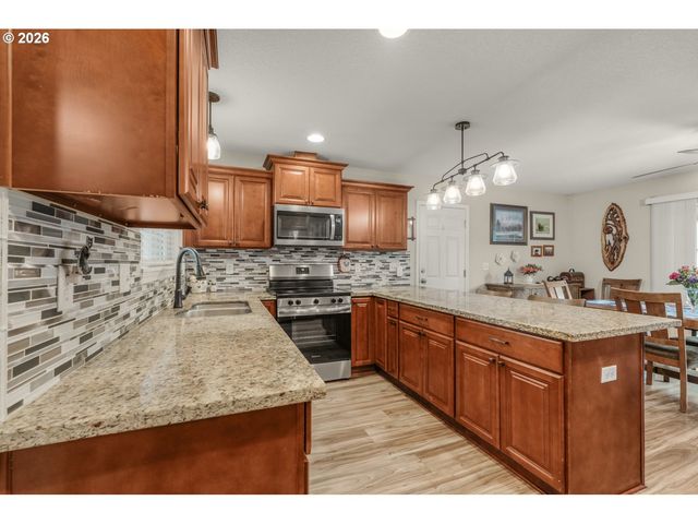 11005 Se 54TH Pl, Milwaukie, OR 97222