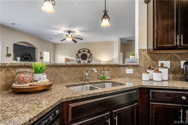 11321 Belle Meade Way, Northport, AL 35475