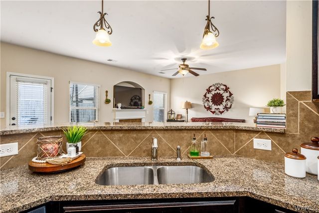 11321 Belle Meade Way, Northport, AL 35475