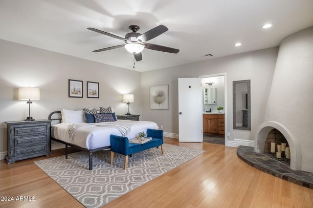 5948 E CORRINE Drive, Scottsdale, AZ 85254