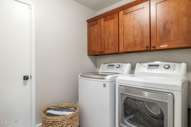 5948 E CORRINE Drive, Scottsdale, AZ 85254