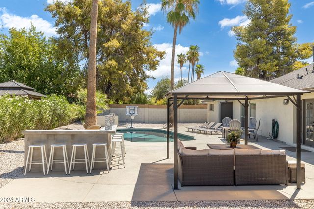 5948 E CORRINE Drive, Scottsdale, AZ 85254