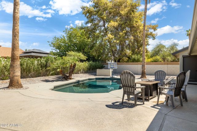 5948 E CORRINE Drive, Scottsdale, AZ 85254