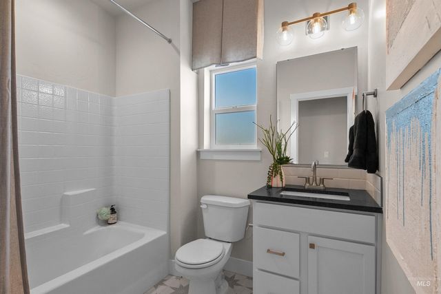 19343 Snowyside Way, Caldwell, ID 83605