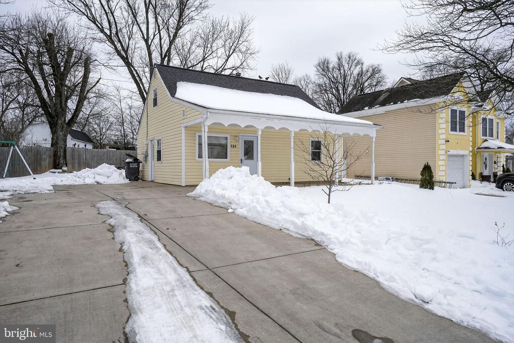 105 CROZET ST, Manassas Park, VA 20111