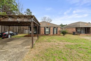 8 Findlay St., Hattiesburg, MS 39402