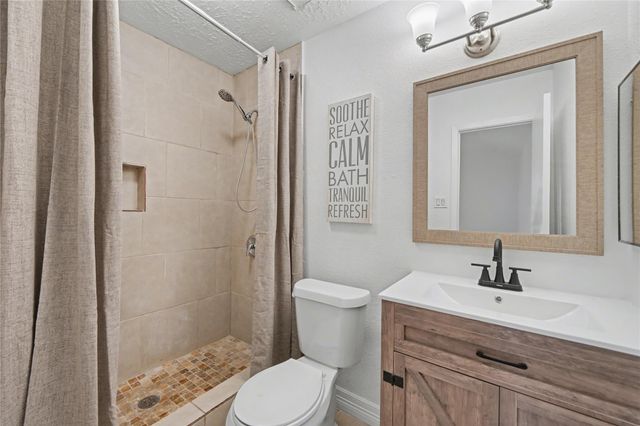 8115 Sweetgum Trace Drive, Houston, TX 77040