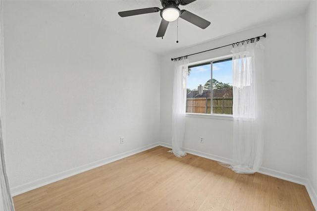 8115 Sweetgum Trace Drive, Houston, TX 77040