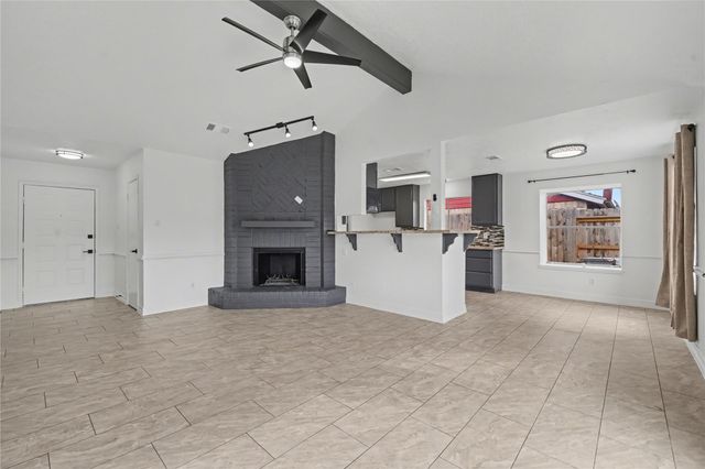 8115 Sweetgum Trace Drive, Houston, TX 77040