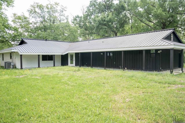 8427 Brittany Rd, Sorrento, LA 70778
