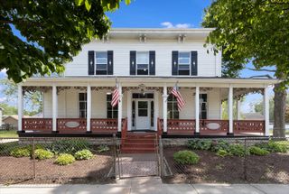 100 E Gardner Street, Elwood, IL 60421