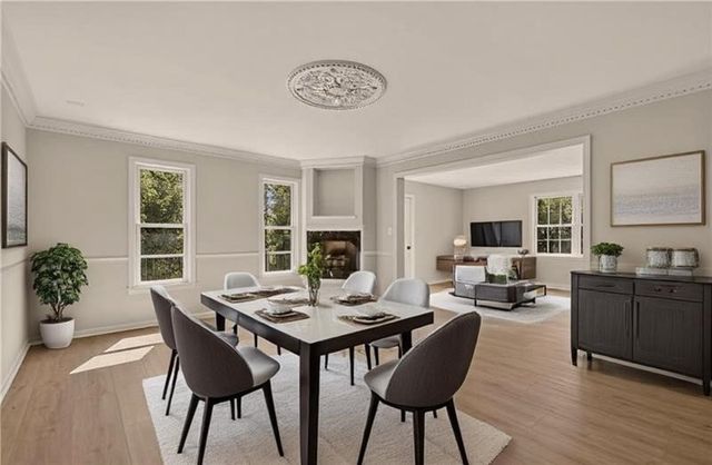 110 Oakhurst Dr, Peters Twp, PA 15317