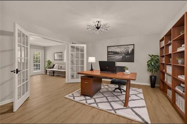 110 Oakhurst Dr, Peters Twp, PA 15317