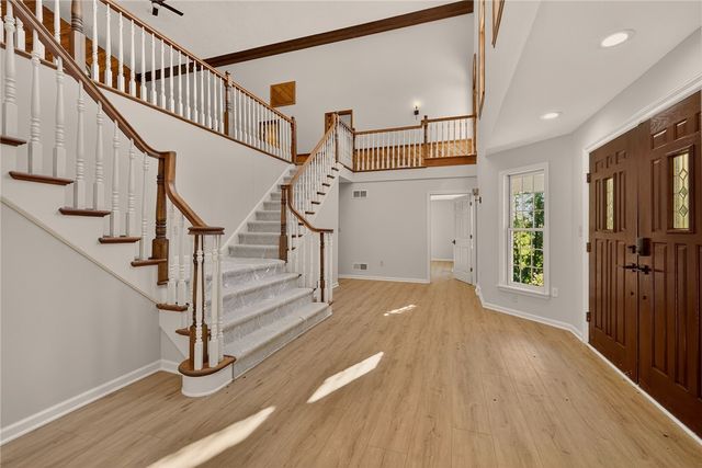 110 Oakhurst Dr, Peters Twp, PA 15317