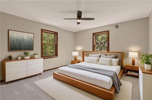 110 Oakhurst Dr, Peters Twp, PA 15317