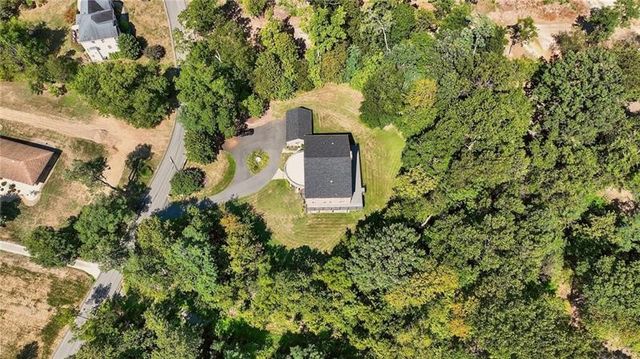 110 Oakhurst Dr, Peters Twp, PA 15317