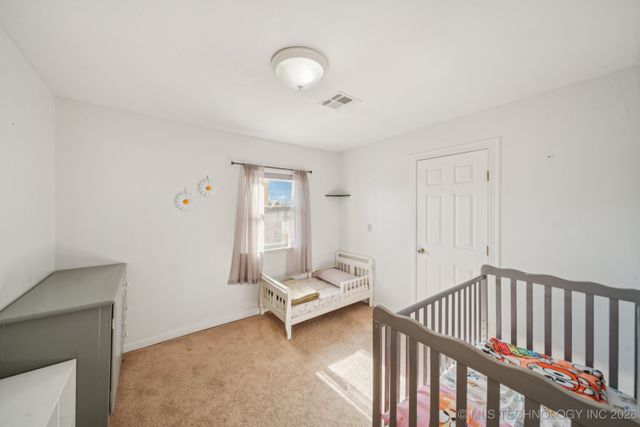 17755 S 49th West Avenue, Mounds, OK 74047