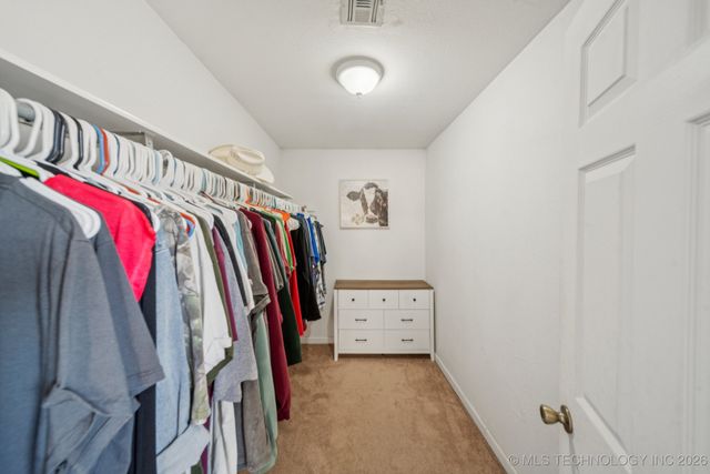 17755 S 49th West Avenue, Mounds, OK 74047