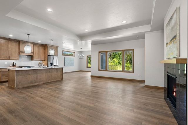 4001 ANTWERP AVENUE, Howard, WI 54313
