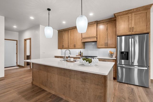 4001 ANTWERP AVENUE, Howard, WI 54313
