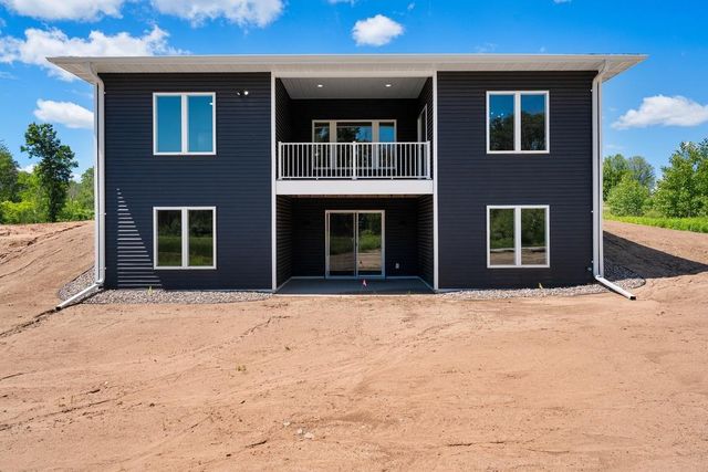 4001 ANTWERP AVENUE, Howard, WI 54313