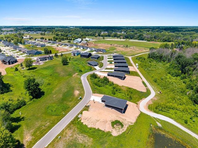 4001 ANTWERP AVENUE, Howard, WI 54313